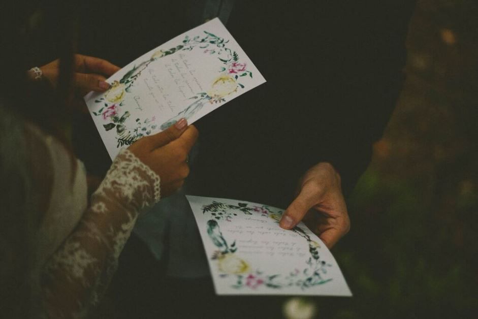 Hidden love, un bosque y una ceremonia libre