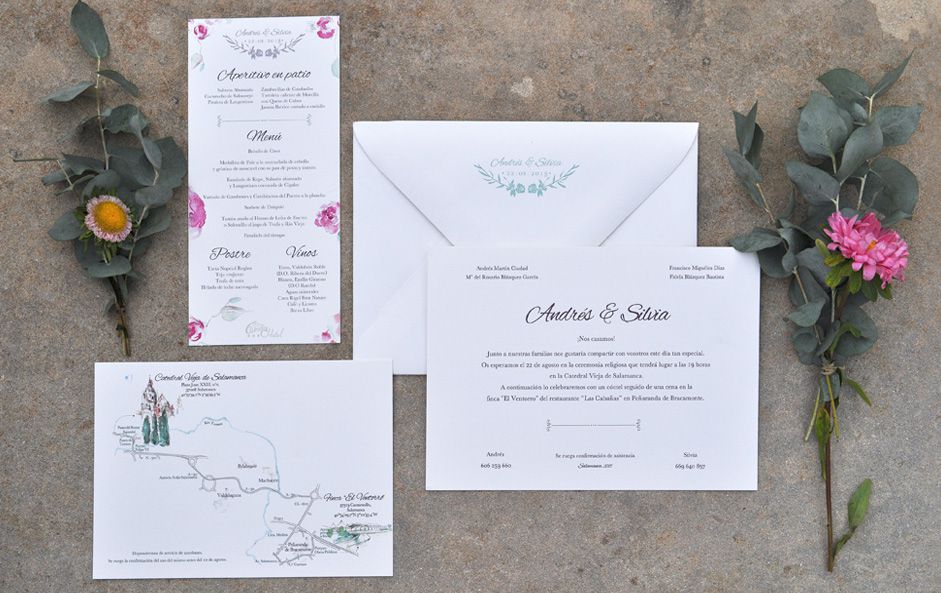 Unas invitaciones florales Mint&Nude