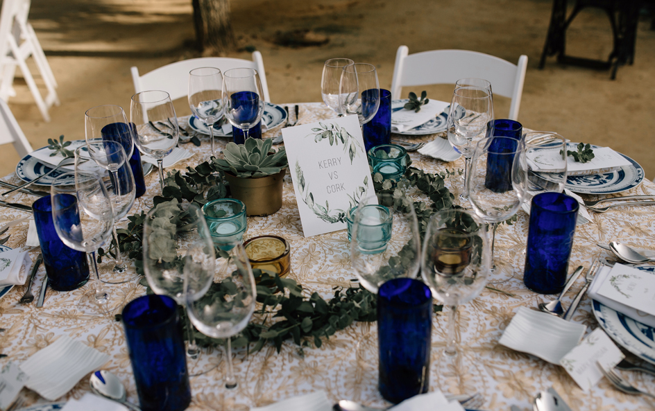 Papelería de boda mediterránea con olivos y eucaliptos en acuarela